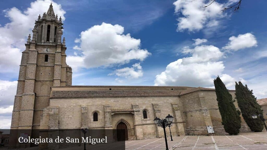 Colegiata de San Miguel - Ampudia (Castilla y León)