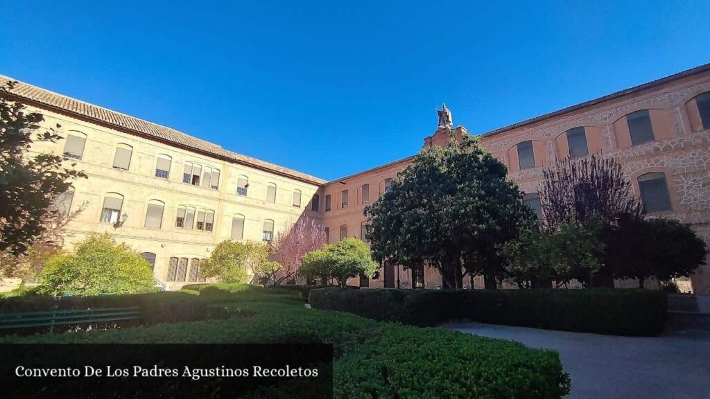 Convento de Los Padres Agustinos Recoletos - Barrio de la Vega (Andalucía)
