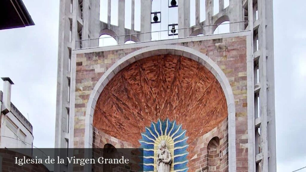 Iglesia de la Virgen Grande - Campuzano (Cantabria)