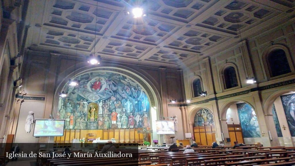 Iglesia de San José y María Auxiliadora - Barcelona (Cataluña)