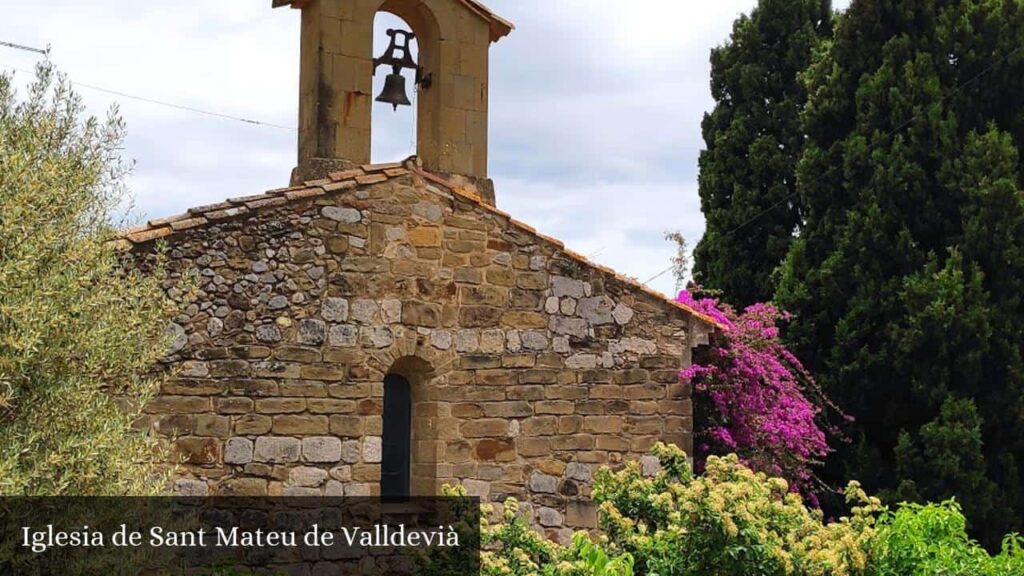 Iglesia de Sant Mateu de Valldevià - Vilopriu (Cataluña)