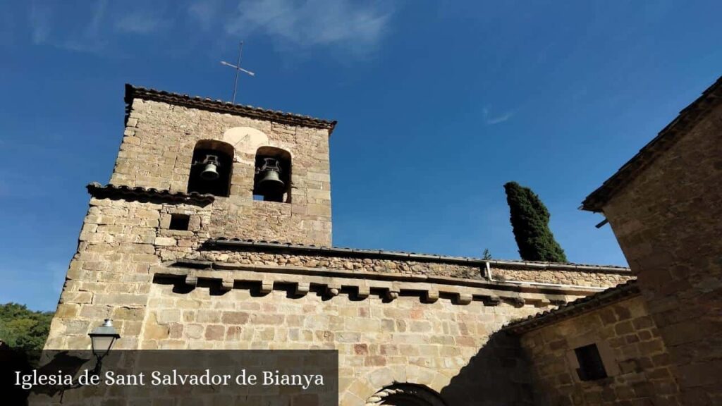 Iglesia de Sant Salvador de Bianya - la Vall de Bianya (Cataluña)