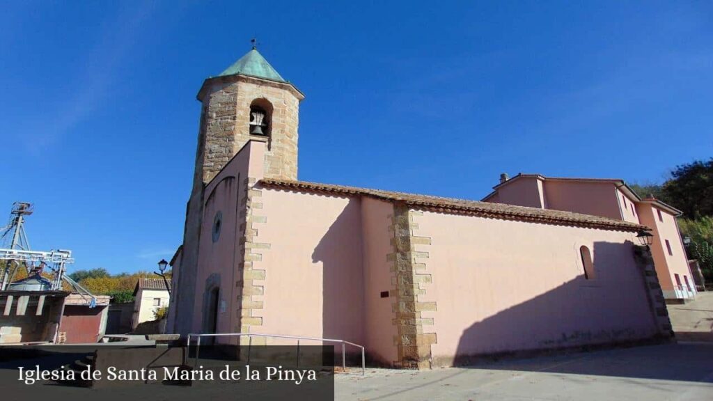 Iglesia de Santa Maria de la Pinya - la Vall d'en Bas (Cataluña)
