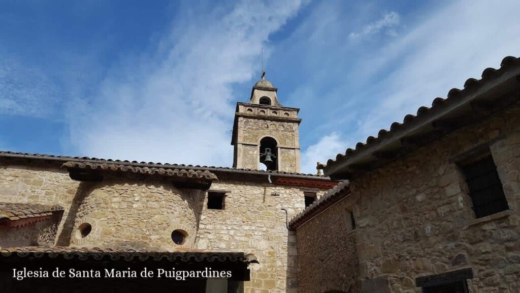 Iglesia de Santa Maria de Puigpardines - la Vall d'en Bas (Cataluña)