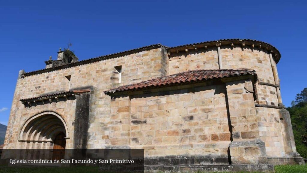Iglesia Románica de San Facundo y San Primitivo - Silió (Cantabria)